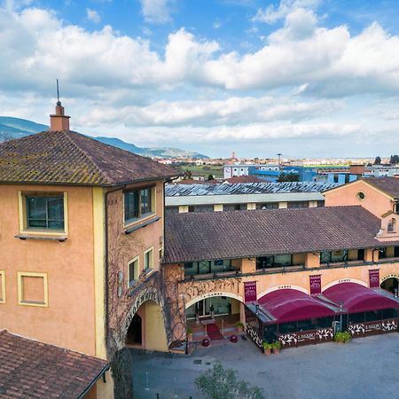 Hotel Boccaccio Calcinaia Exteriör bild